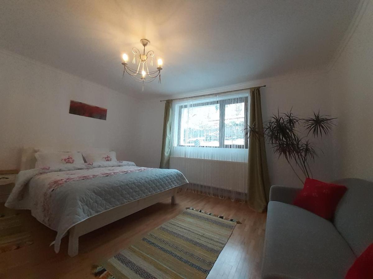 Appartement R-House à Braşov Extérieur photo