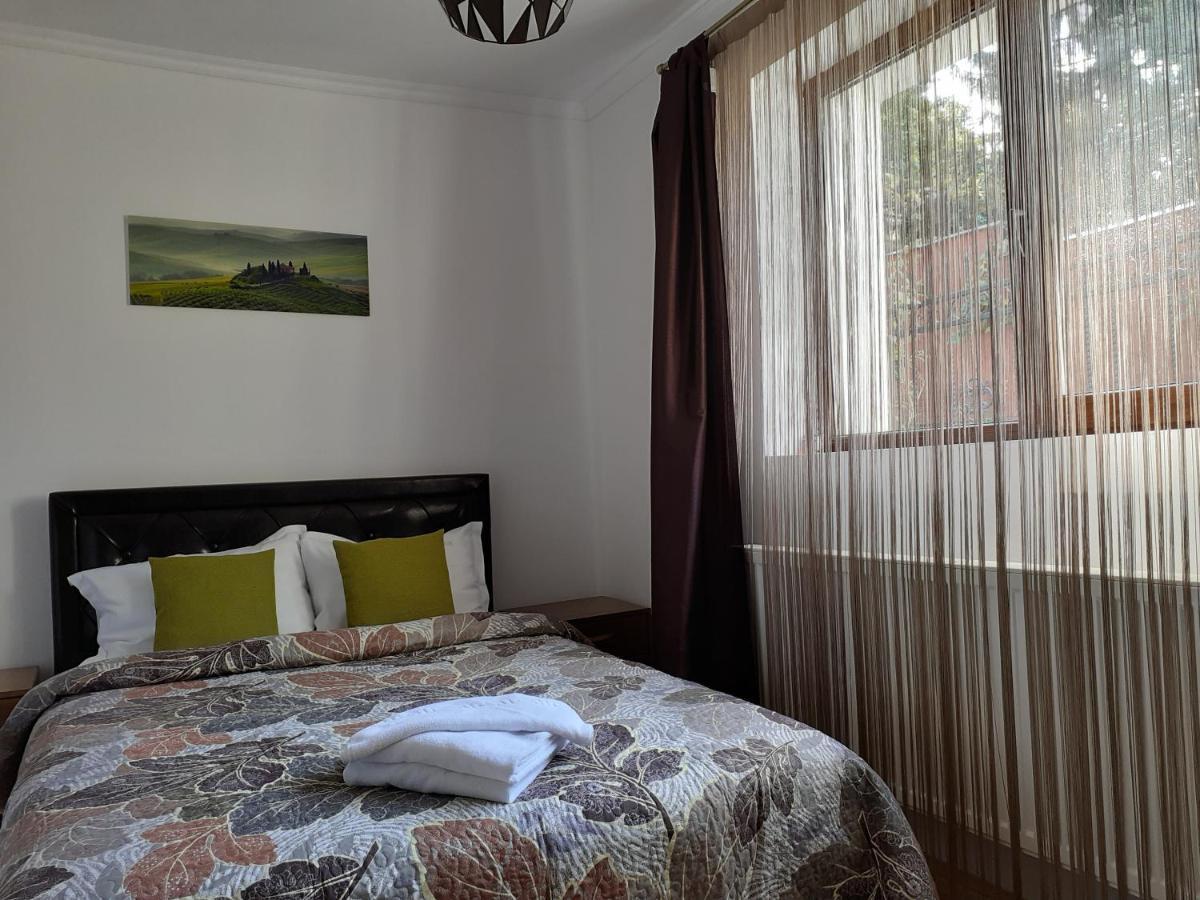 Appartement R-House à Braşov Extérieur photo