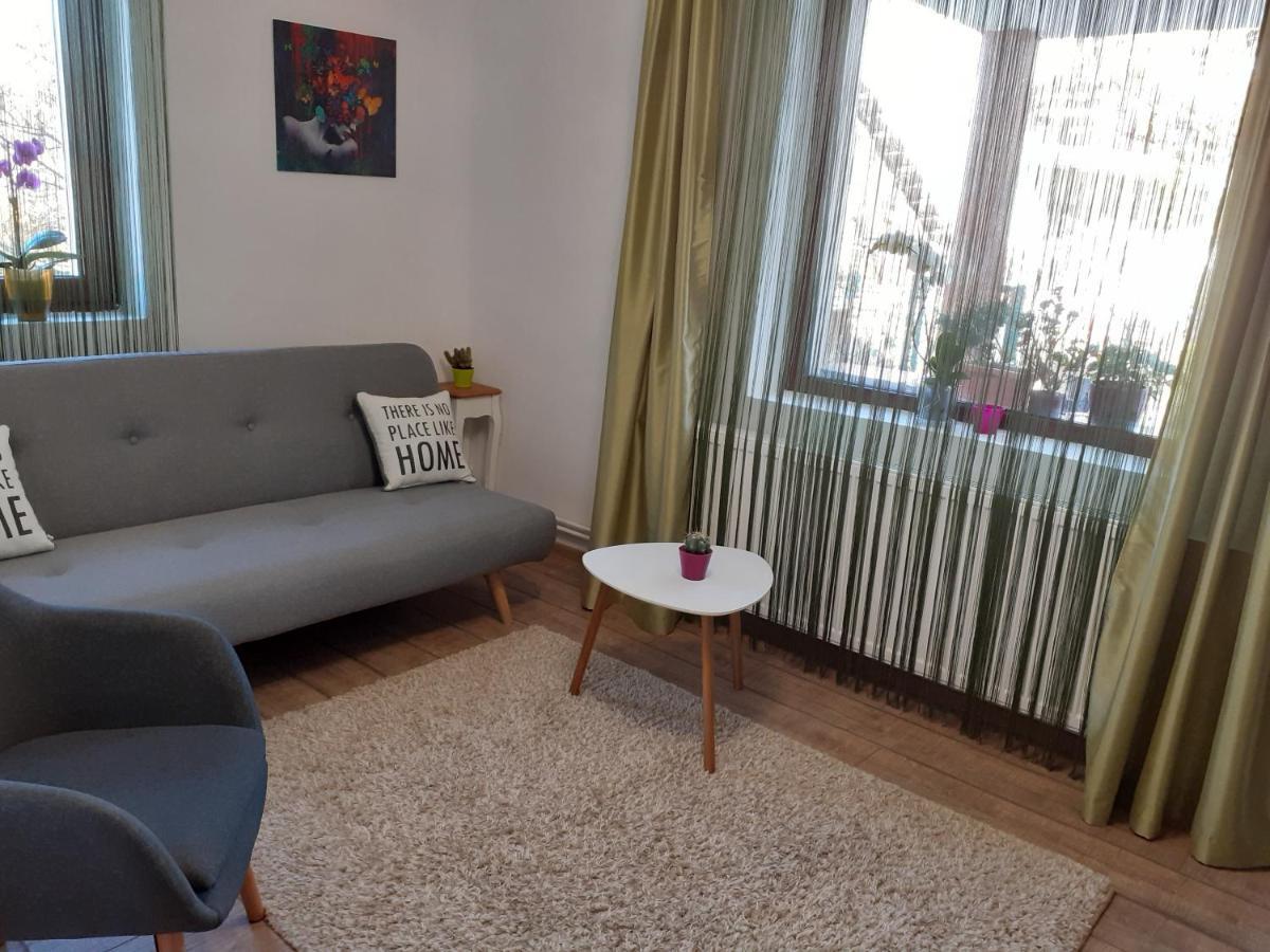 Appartement R-House à Braşov Extérieur photo
