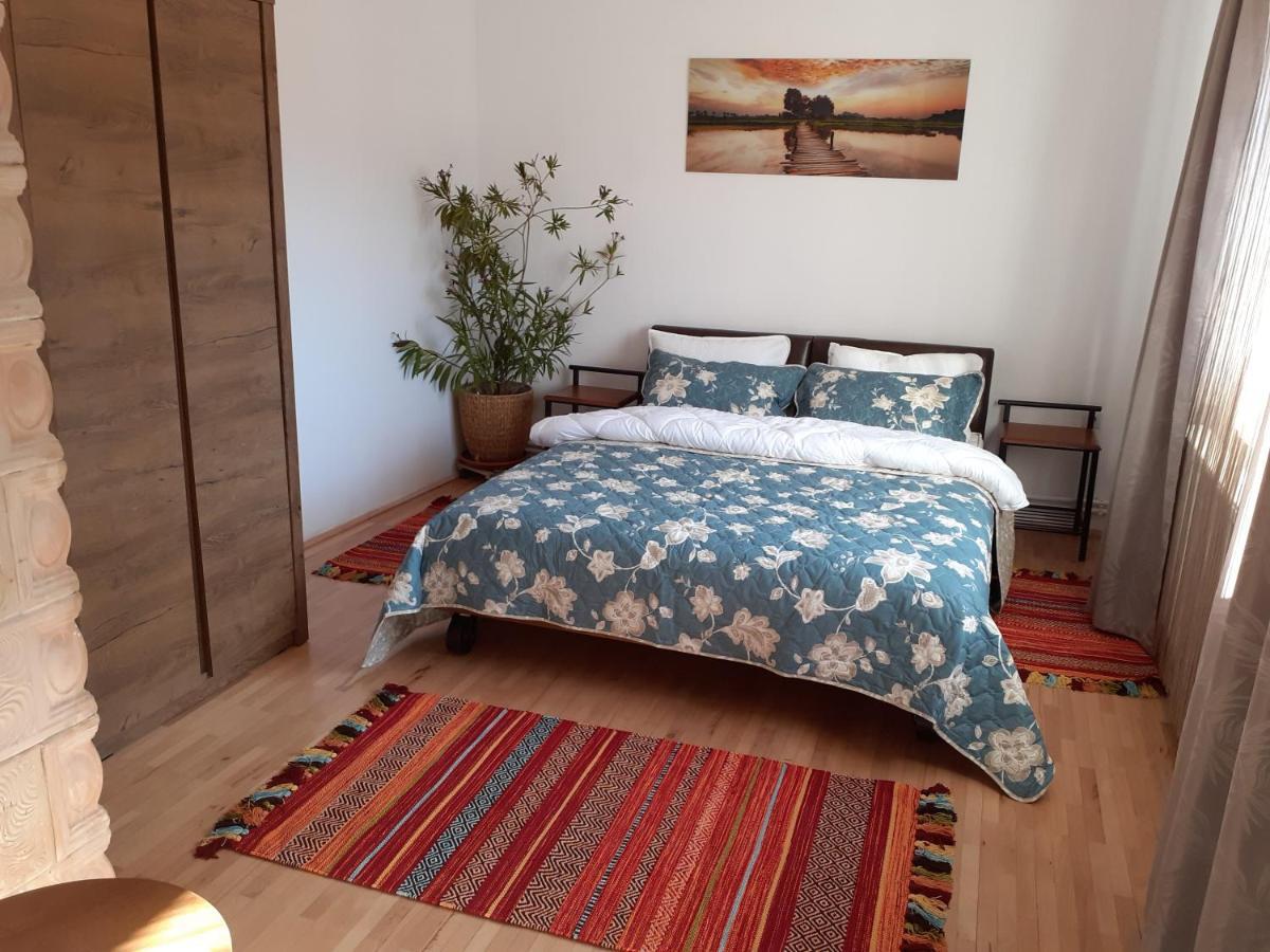 Appartement R-House à Braşov Extérieur photo